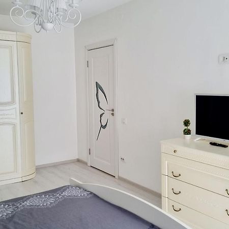 White Apartament, Braila Luaran gambar